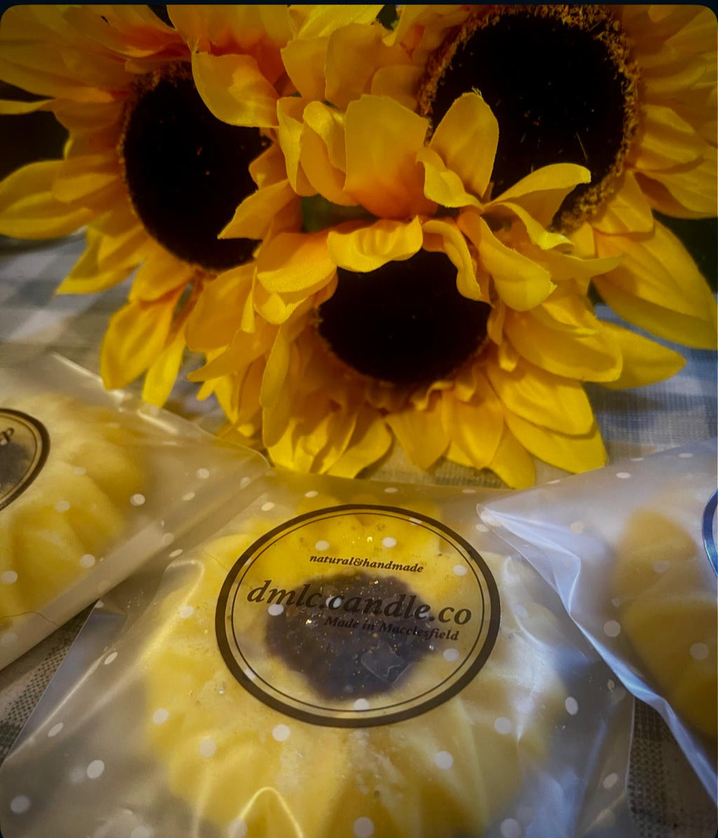 Large sunflowers wax melt
